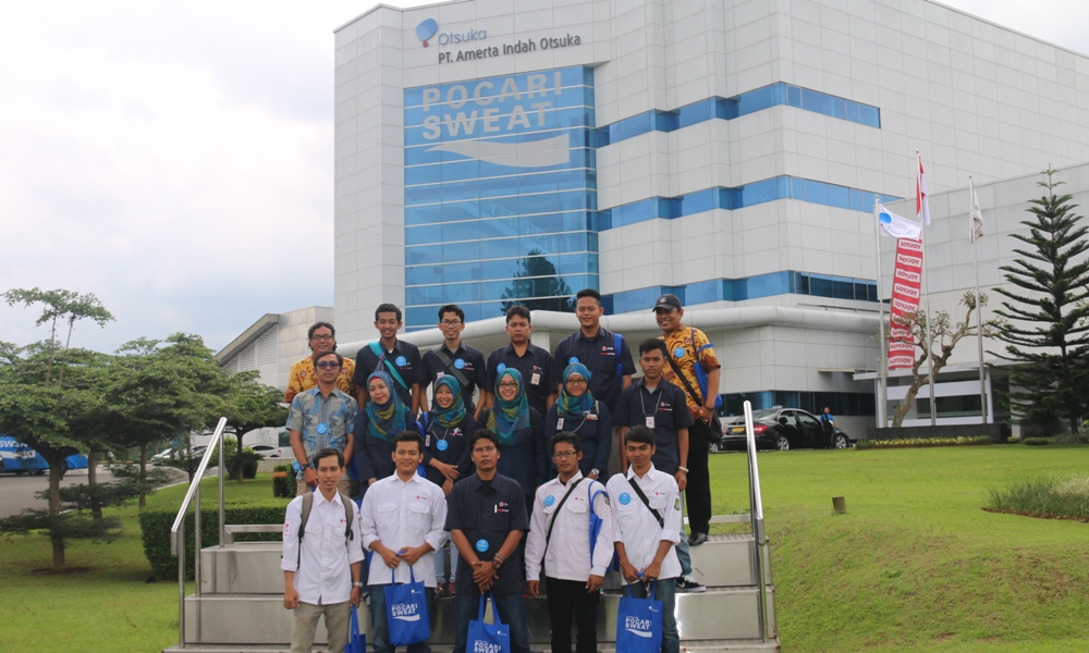 PMI Kota Tangerang Diundang Kunjungi Pabrik Pocari Sweat