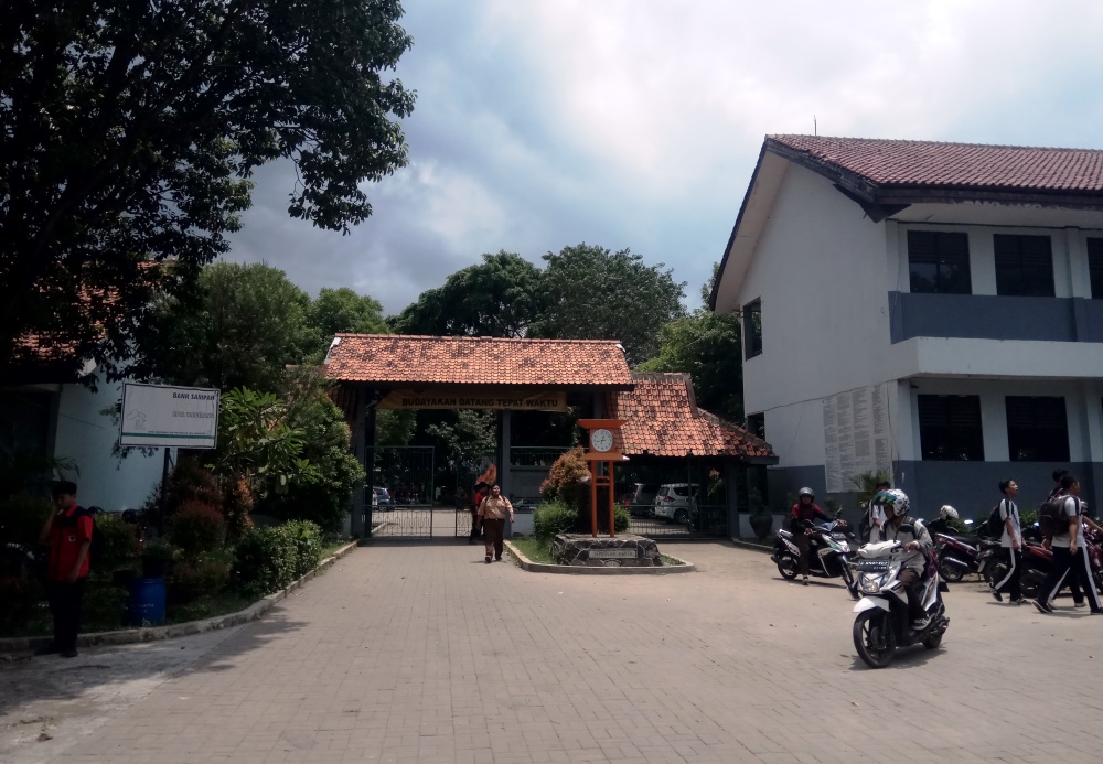 SMKN 4 Kota Tangerang.