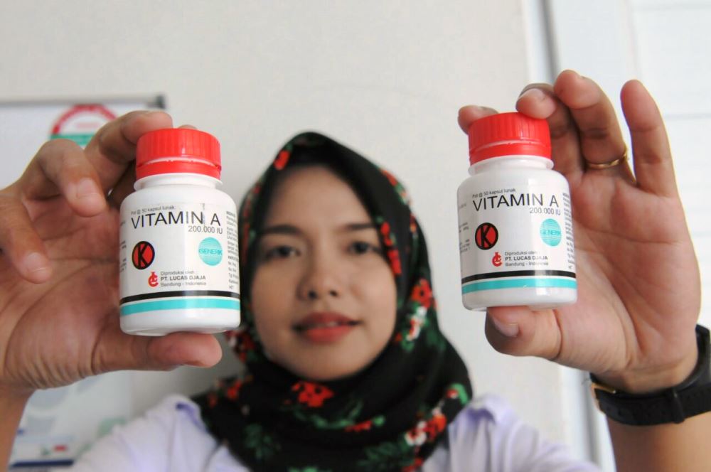 Vitamin A bagi bayi dan balita.