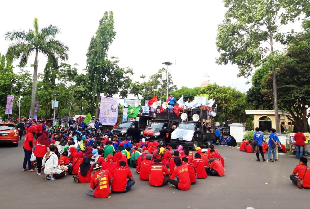 Gerakan Buruh Tangerang Bersatu 