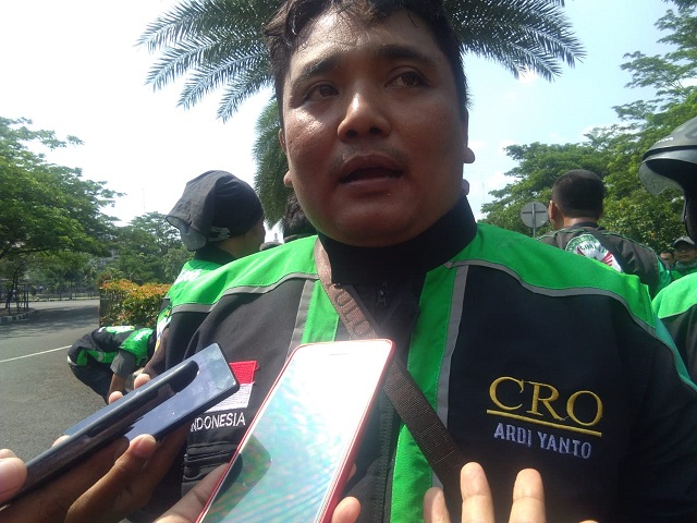 Ardiyanto, salah satu driver ojek online (ojol) Tangerang.