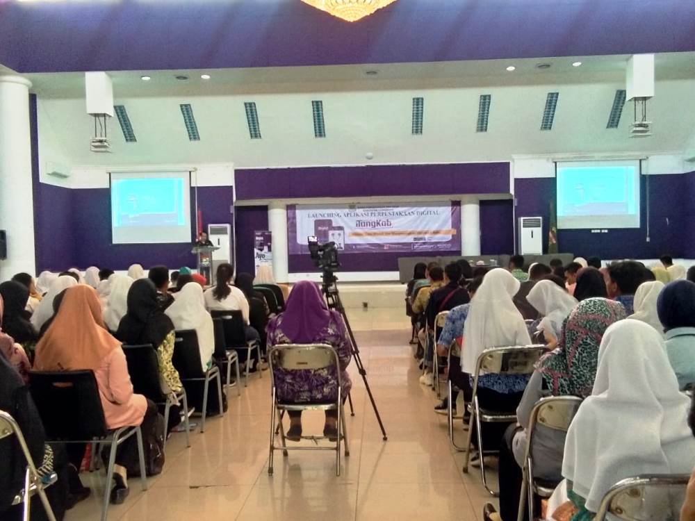Kegiatan peluncuran aplikasi perpustakaan digital ‘iTangKab oleh Dinas Perpustakaan dan Kearsipan Kabupaten Tangerang.