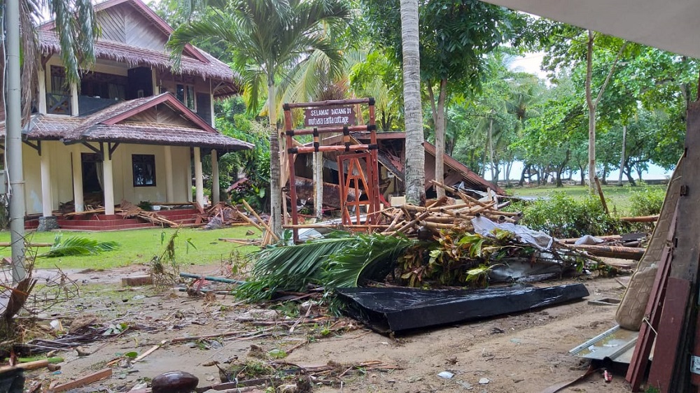 Kondisi Mutiara Carita Lokasi Terdampak Tsunami Dengan Korban