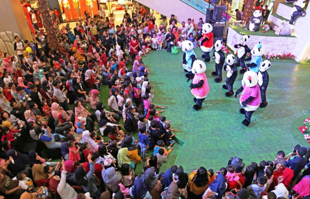 Suasana hiburan di Tangerang City (Tangcity) Mall, Selasa (5/2/2019).