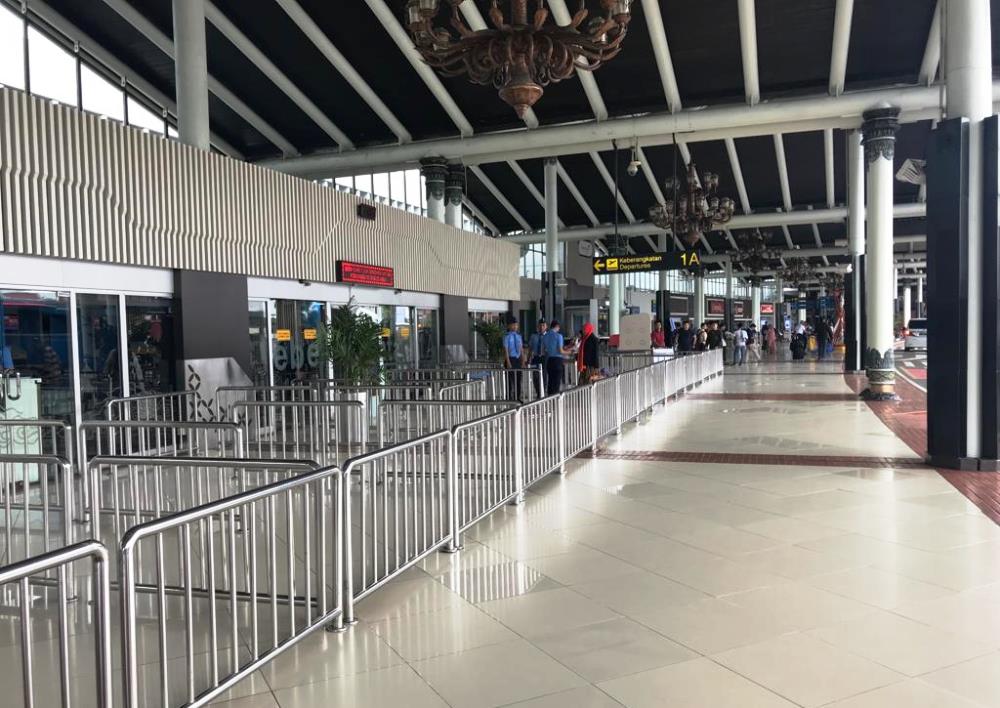 Tampak sepi aktivitas di Terminal 1 Bandara Soetta, Rabu (13/2/2019).