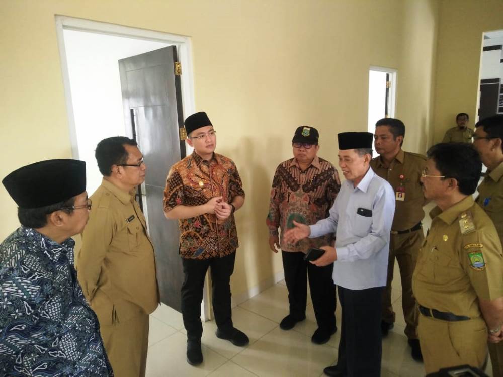 Wakil Gubernur Banten Andika Hazrumy beserta rombongan meninjau persiapan venue MTQ di Kota Tangerang.