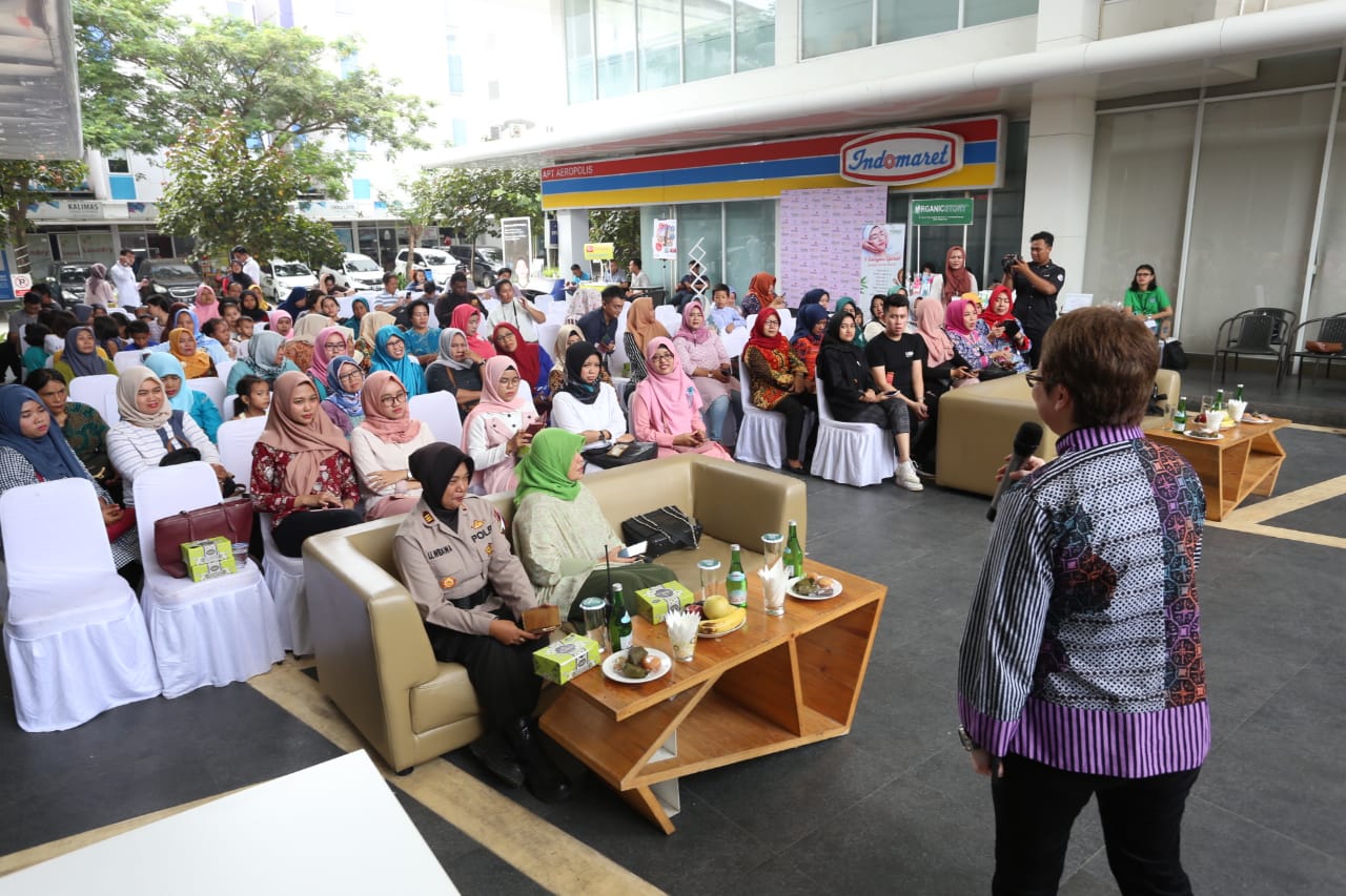acara talkshow 'Kartini yang Visioner di Era Milenial' di Plaza Aeropolis Commercial Park, Kota Tangerang, Sabtu (27/4/2019).
