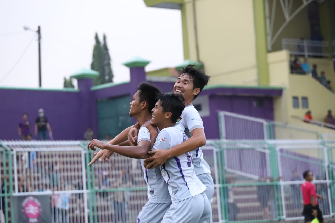 Pertandingan Persita Tangerang Vs PSGS Ciamis di Stadion Galuh, Ciamis, Minggu (23/6/2019).