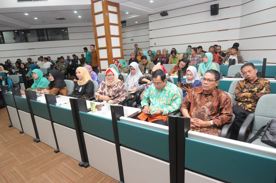 Dinas Kesehatan Kota Tangsel menggelar Kegiatan Seminar Kota Sehat yang diselenggarakan di Gedung Widya Bhakti, Puspiptek, Serpong, Tangsel, Kamis (20/6/2019).