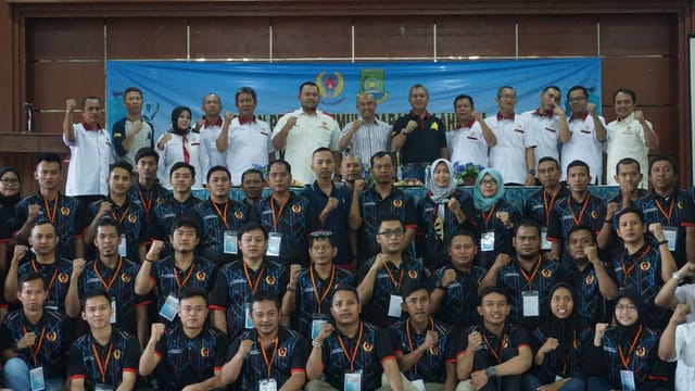 KONI Kota Tangerang menggelar kegiatan Pelatihan dalam rangka menyambut Pekan Olahraga Provinsi (Porprov) Banten 2020 di Gedung Nyimas Melati, Kota Tangerang.