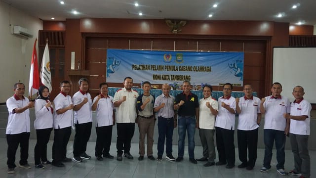 KONI Kota Tangerang menggelar kegiatan Pelatihan dalam rangka menyambut Pekan Olahraga Provinsi (Porprov) Banten 2020 di Gedung Nyimas Melati, Kota Tangerang.