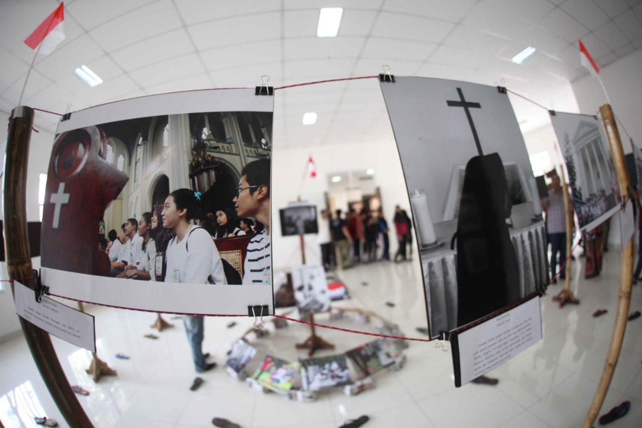 Peresmian kegiatan pameran fotografi di Gedung Museum Juang Taman Makam Pahlawan (TMP) Taruna, Kota Tangerang.
