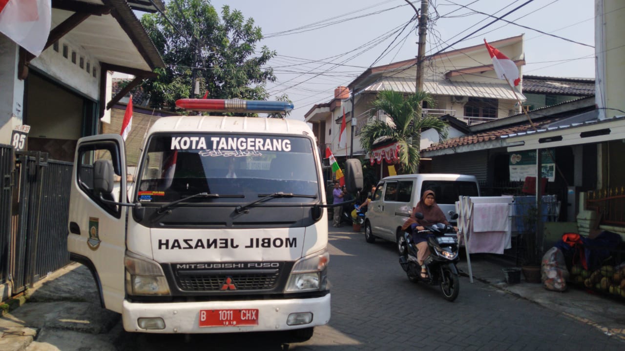 Unit layanan mobil jenazah Pemkot Tangerang.