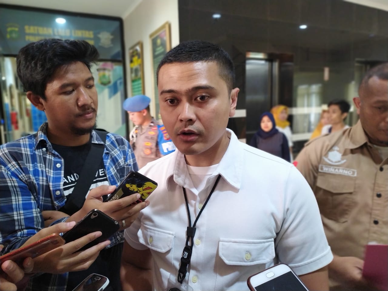 Kasat Reskrim Polres Tangerang Selatan (Tangsel) AKP Muharram Wibisono Adi P, saat diwawancarai awak media.