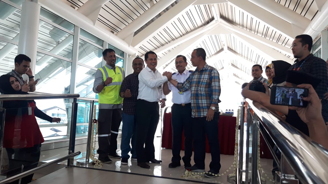 Kegiatan peresmian fasilitas jembatan penghubung atau skybridge di Terminal 2, Bandara Internasional Soekarno-Hatta, Tangerang, Selasa (17/9/2019).