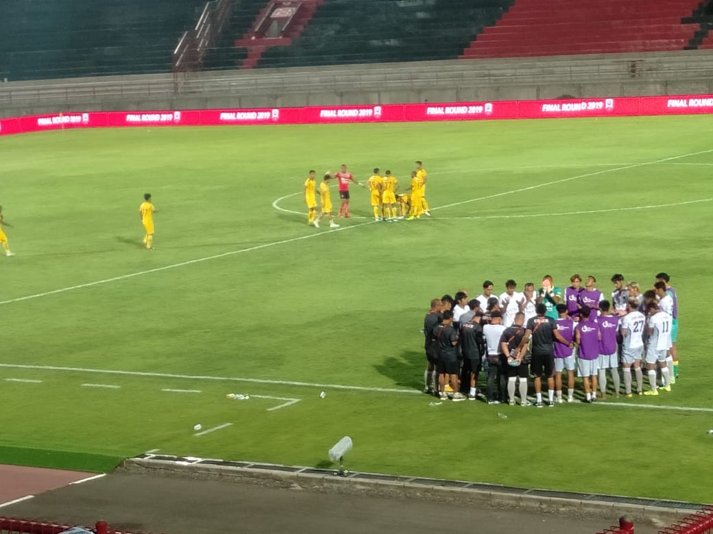 Suasana pertandingan Persita Tangerang Vs Sriwijaya FC di laga Semifinal Liga 2 2019, Jumat (21/11/2019).