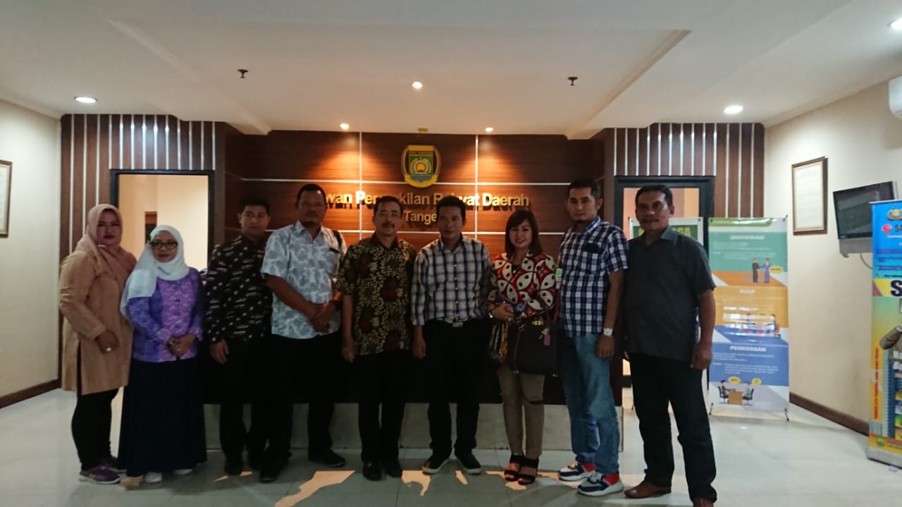 Rombongan anggota DPRD Kabupaten Indragiri Hilir, Provinsi Riau saat berkunjung ke Sekretariat DPRD Kota Tangerang.