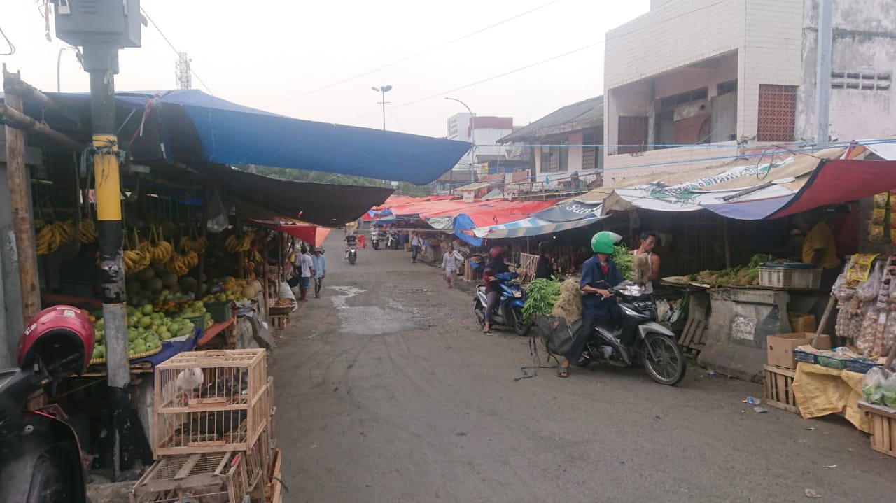 	Suasana Pasar Anyar, Kota Tangerang, Minggu (28/6/2020).
