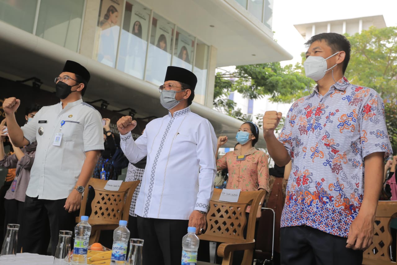 Wakil Wali Kota Tangerang Sachrudin hadir dalam acara Deklarasi Anti Narkoba Garda Mencegah dan Mengobati (GMDM) di Aeropolis Kota Tangerang pada Jumat 4 Juni 2021.