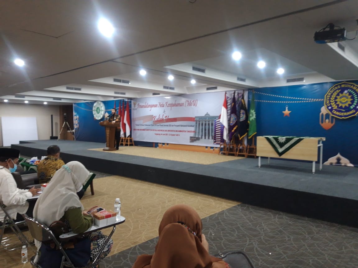 Kegiatan kuliah umum dengan tema