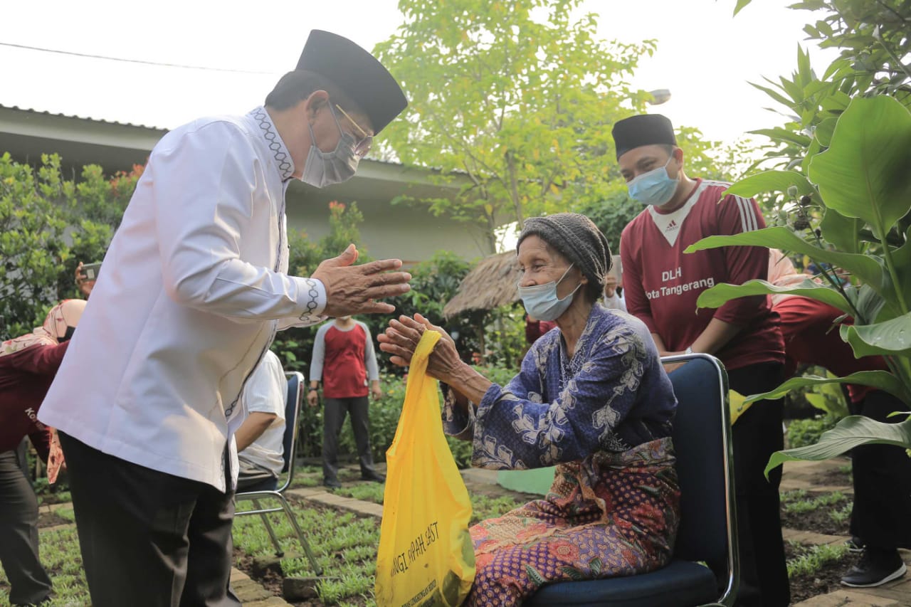 Kegiatan peresmian Wisata Edukasi Dinas Lingkungan Hidup Kota Tangerang yang dihadiri langsung oleh Wakil Wali Kota Tangerang Sachrudin di Kantor Dinas Lingkungan Hidup Kota Tangerang, Jumat 4 Juni 2021.