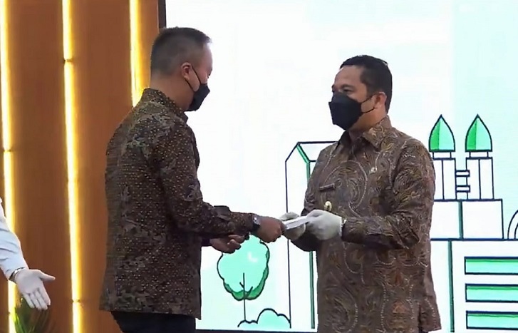 Launching penghargaan industri hijau di Ruang Garuda, Kementerian Perindustrian, Jakarta, Kamis 10 Juni 2021.