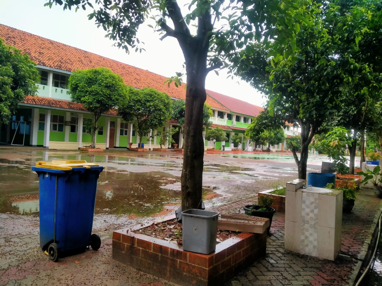 Lingkungan sekolah SMAN 19 Kabupaten Tangerang