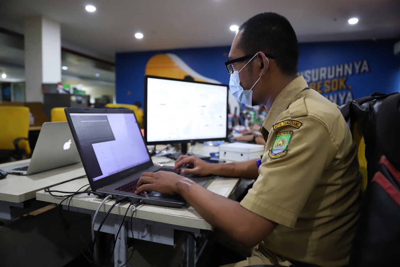 Pelaksanaan Penerimaan Peserta Didik Baru (PPDB) untuk jenjang Sekolah Dasar (SD) di Kota Tangerang berjalan lancar.