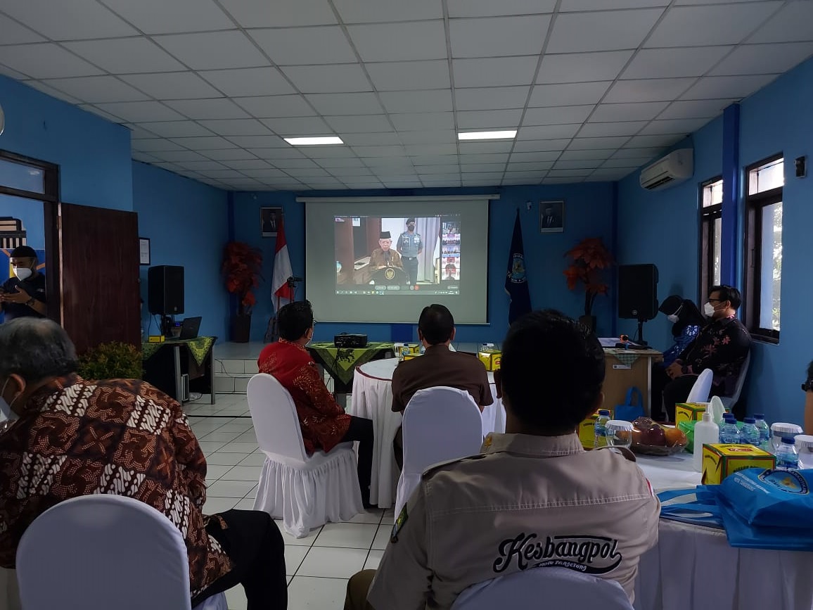 Wapres saat peringatan Hari Narkotika Internasional (HANI) yang jatuh setiap tanggal 26 Juni dalam video conference dengan Badan Narkotika Nasional (BNN), Senin 28 Juni 2021.