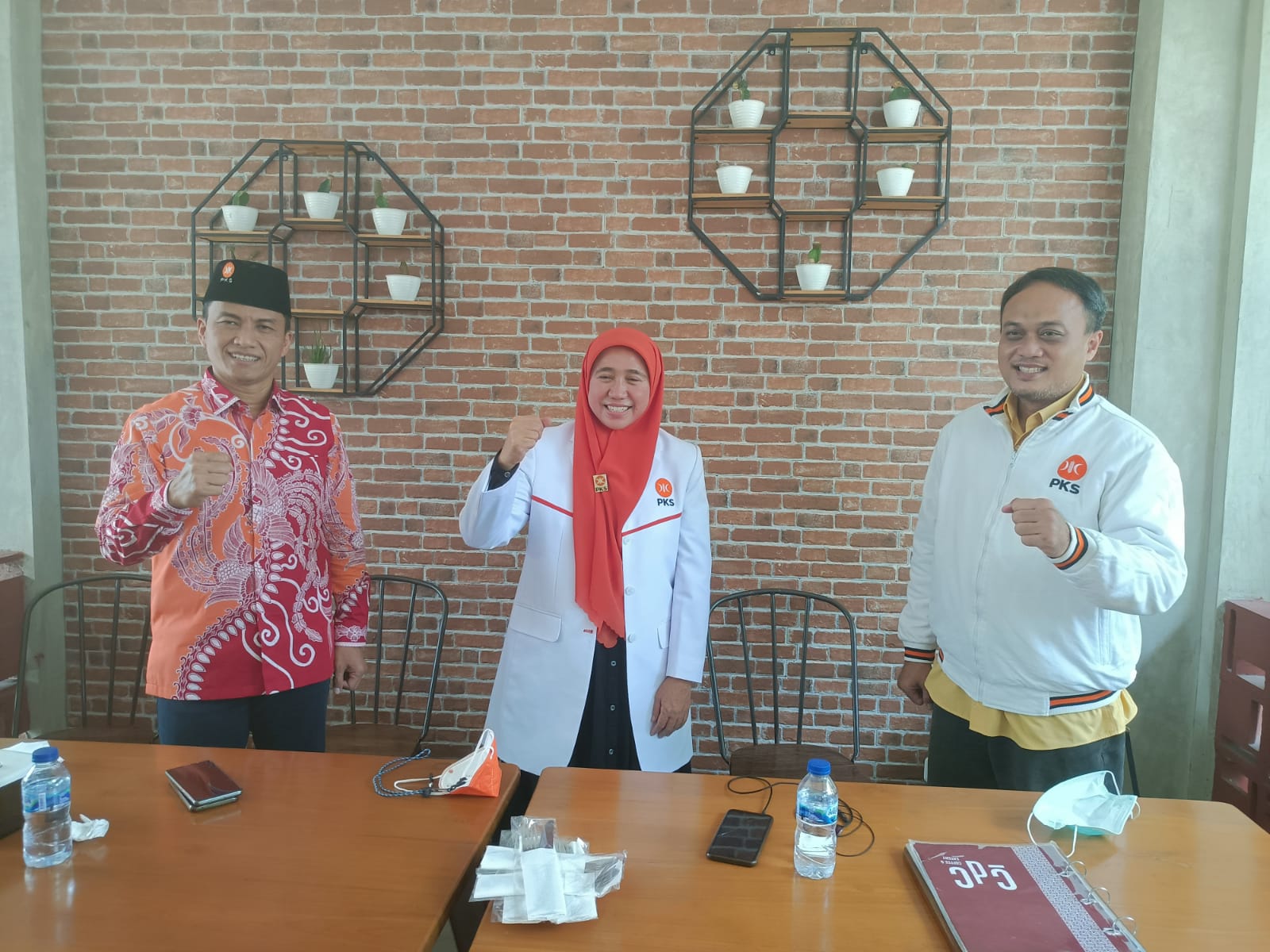 Partai Keadilan Sejahtera (PKS) Kota Tangerang merilis tiga nama kader yang siap menjadi bakal calon kepala daerah (bacakada) Kota Tangerang, Sabtu 28 Agustus 2021.