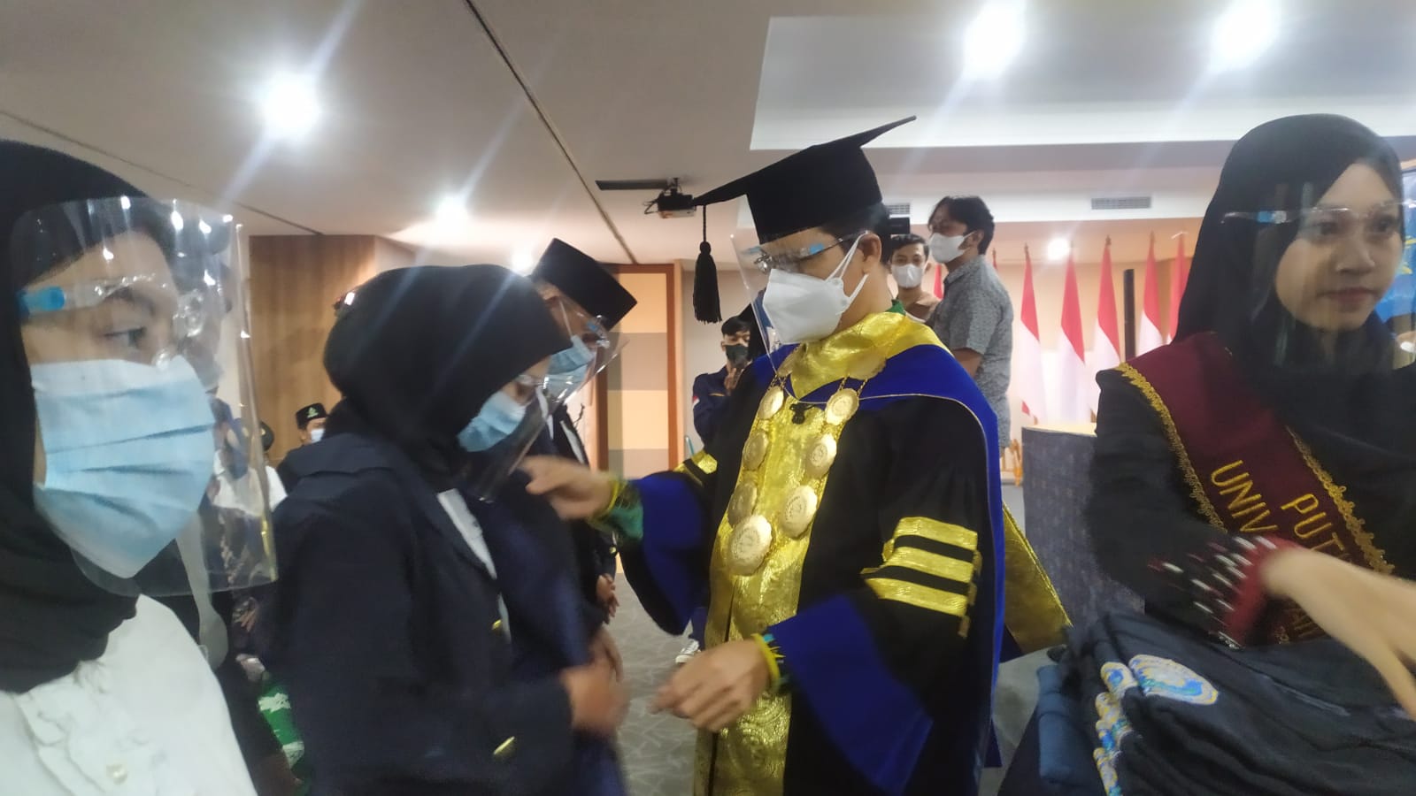 Kegiatan Propesa & Masta dalam program pengenalan studi, almamater, dan masa taaruf (propesa dan masta) tahun akademik 2021-2022.