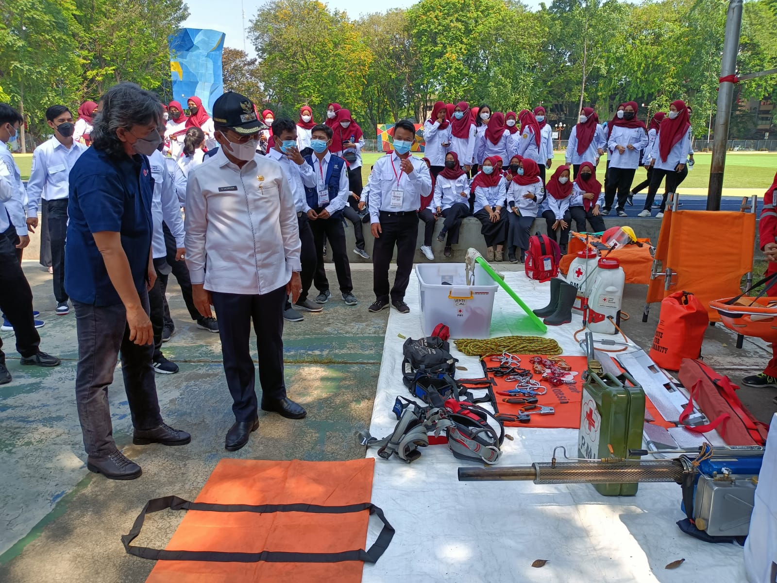 Wakil Wali Kota Tangerang Sachrudin mengahadiri pelantikan sekaligus apel siaga bencana tersebut berlangsung di Markas PMI Kota Tangerang, Jalan Mayjen Sutoyo, Kecamatan Tangerang, Kota Tangerang, Jumat 17 September 2021.