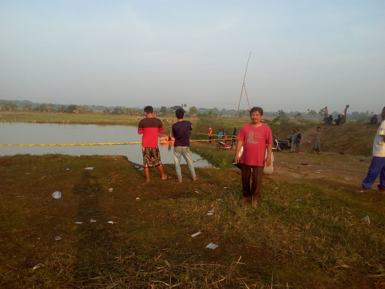 Seorang bocah perempuan yang tenggelam di Danau Galian Pasir Kemiri, Kabupaten Tangerang, berhasil ditemukan oleh Tim SAR gabungan, Rabu 29 September 2021 pagi .