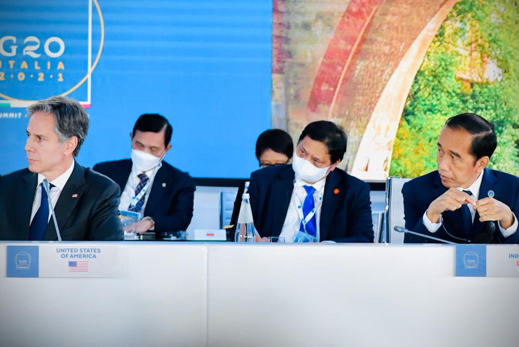 Pertemuan KTT G20 di Roma, Italia, Presiden RI Joko Widodo menghadiri rangkaian acara High Level Segment KTT COP26 di Glasgow-Skotlandia, pada 1-2 November 2021.