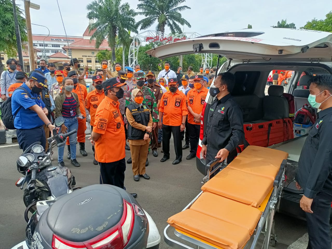 Pemerintah Kota Tangerang menggelar Apel Siaga Bencana 2021 di Pusat Pemerintahan Kota Tangerang, Selasa 16 November 2021 pagi.