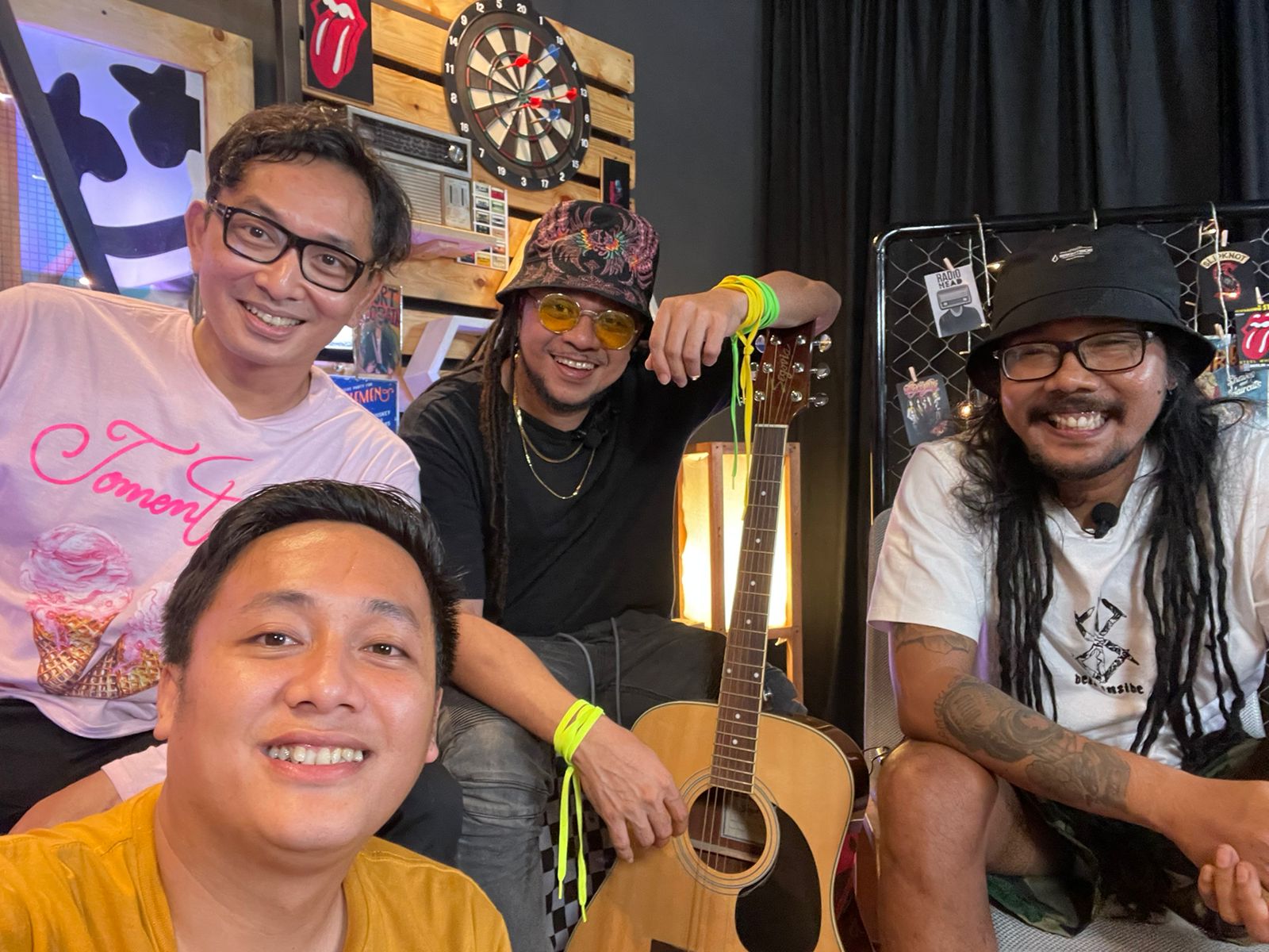 Grup band reggae asal Jakarta NonkQ Nongkray.