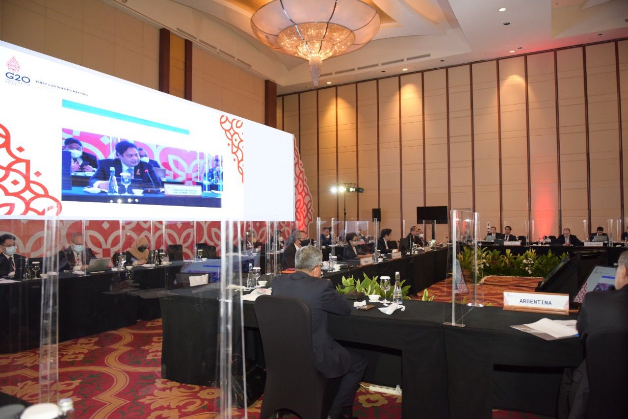 Menteri Koordinator Bidang Perekonomian Airlangga Hartarto menghadiri Presidensi G20 Indonesia tahun 2022.