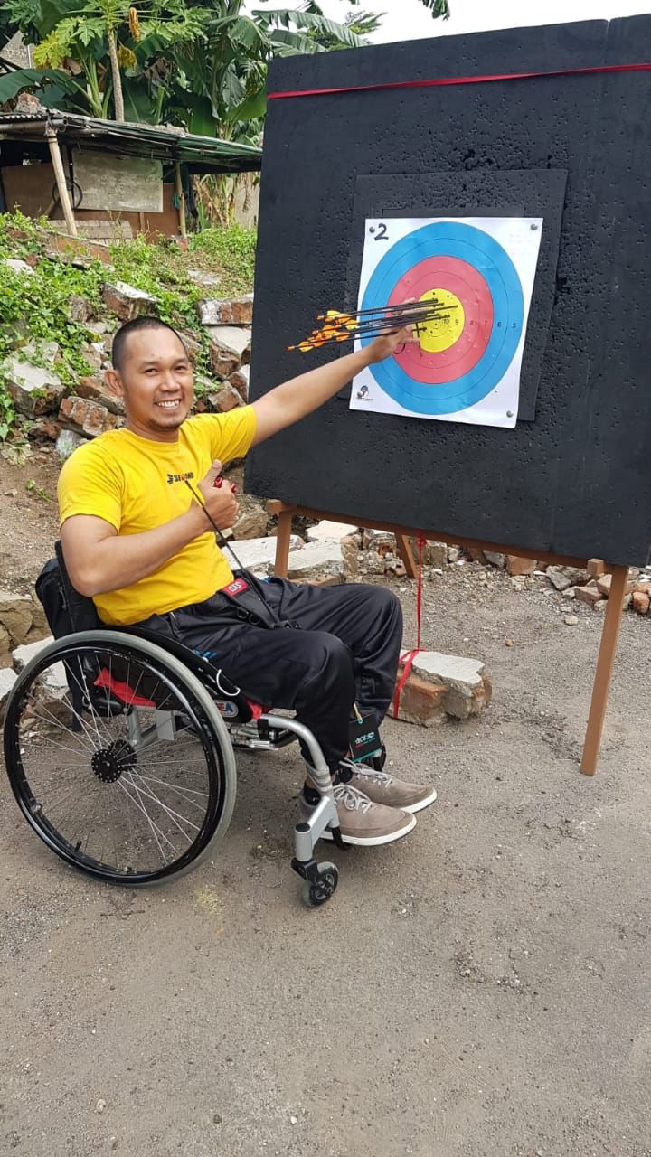 Zainudin pegawai penyandang disabilitas yang bekerja di Polres Tangerang Selatan.
