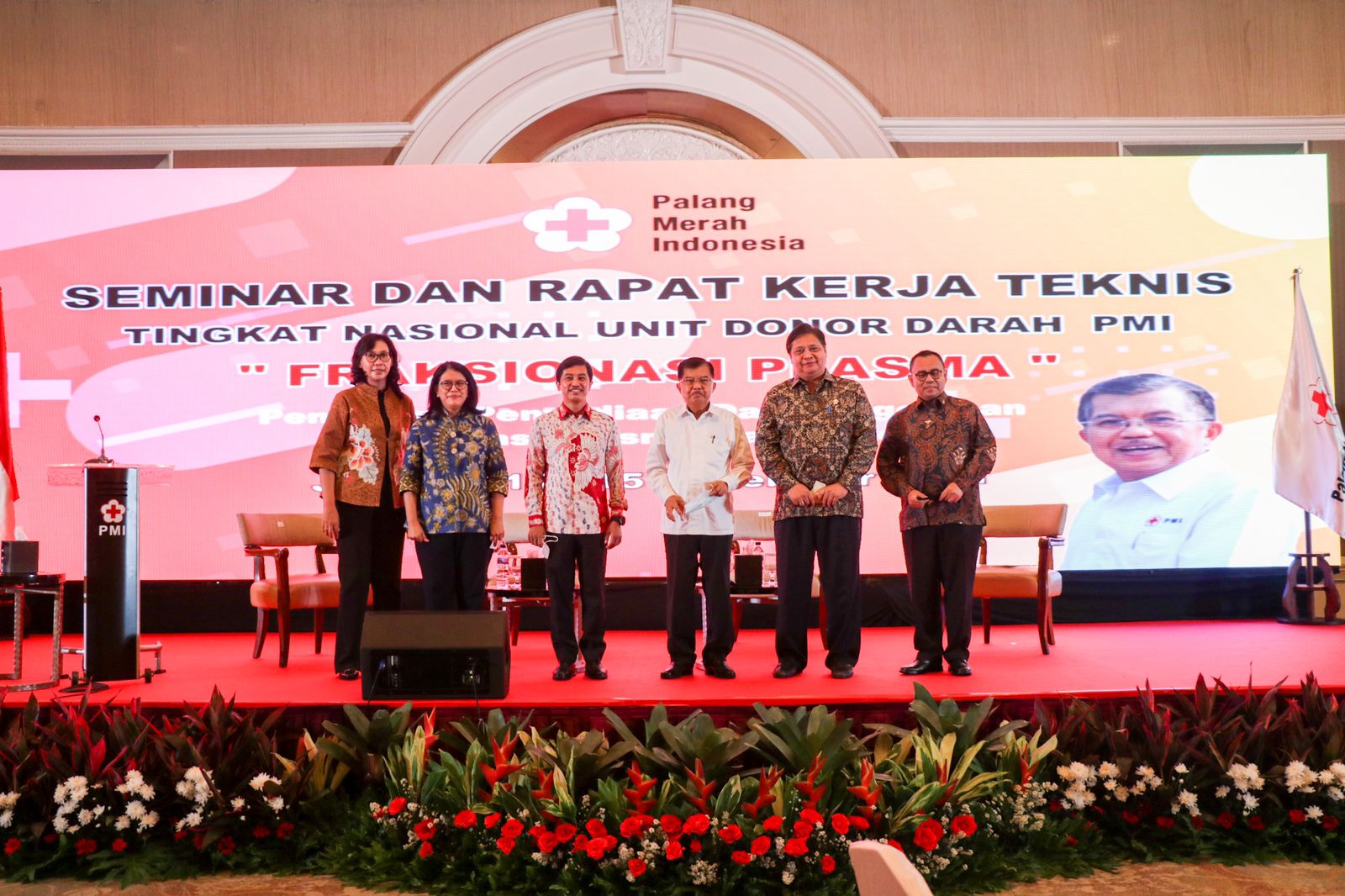 	Seminar dan Rapat Kerja Teknis Tingkat Nasional Unit Donor Darah Palang Merah Indonesia (UDD PMI) dengan tema “Fraksionasi Plasma” di Jakarta, Selasa 14 Desember 2021.