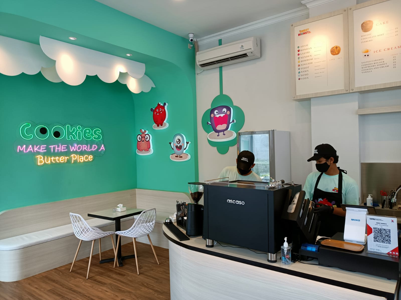 Kafe Sweet Monsta kini hadir di Alam Sutera, Kecamatan Pinang, Kota Tangerang, Kamis 23 Desember 2021.