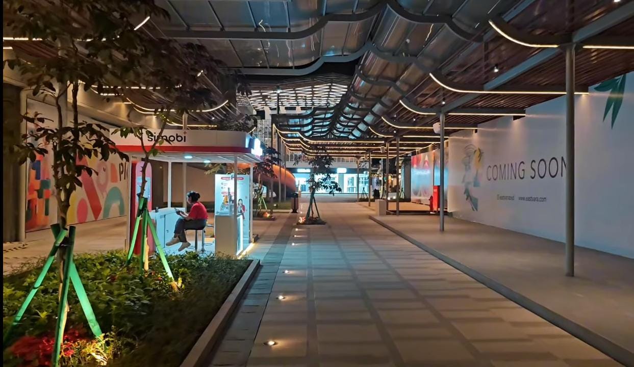 Kawasan Eastvara BSD rekomendasi wisata di Tangerang yang berkonsep open space dan modern