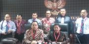Pilkada Tangerang, Kontroversi Pecah Kongsi Arief-Sachrudin 