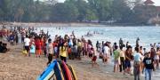 Pantai Anyer, Carita & Bayah di Banten Paling Sering Wisatawan Terseret Ombak
