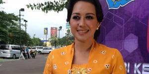 Istri Bupati Tangerang Sering disebut Katy Perry