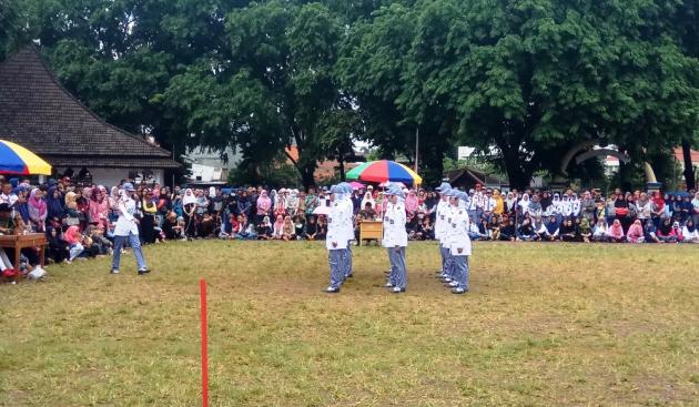 Meski Hujan Lomba Baris Berbaris Kota Tangerang Tetap Berlanjut