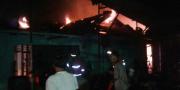 Tabung Gas Bocor, Bengkel di Cibodas Terbakar