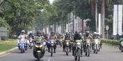 Naik Motor, Kapolresta Tangerang & Dandim Patroli Jelang Pilkades 