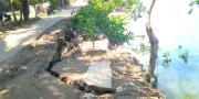 Sering Diterjang Banjir, Jalan Tanjung Burung Nyaris Ambrol