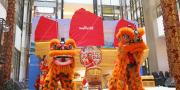 Atraksi Barongsai Semarakkan Perayaan Imlek di Tangcity Mall