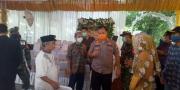Video : Polisi Bubarkan Resepsi Pernikahan di Cisoka  Tangerang
